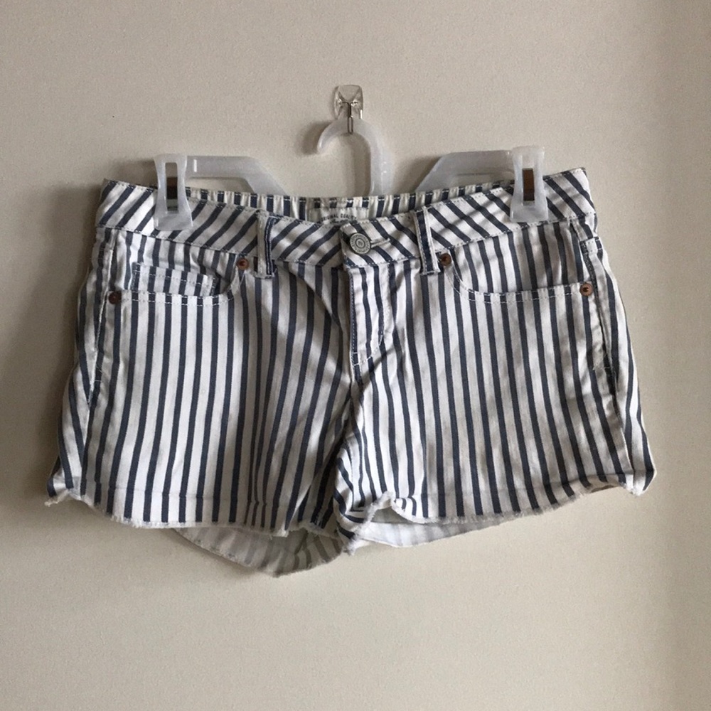 Wens striped shorts